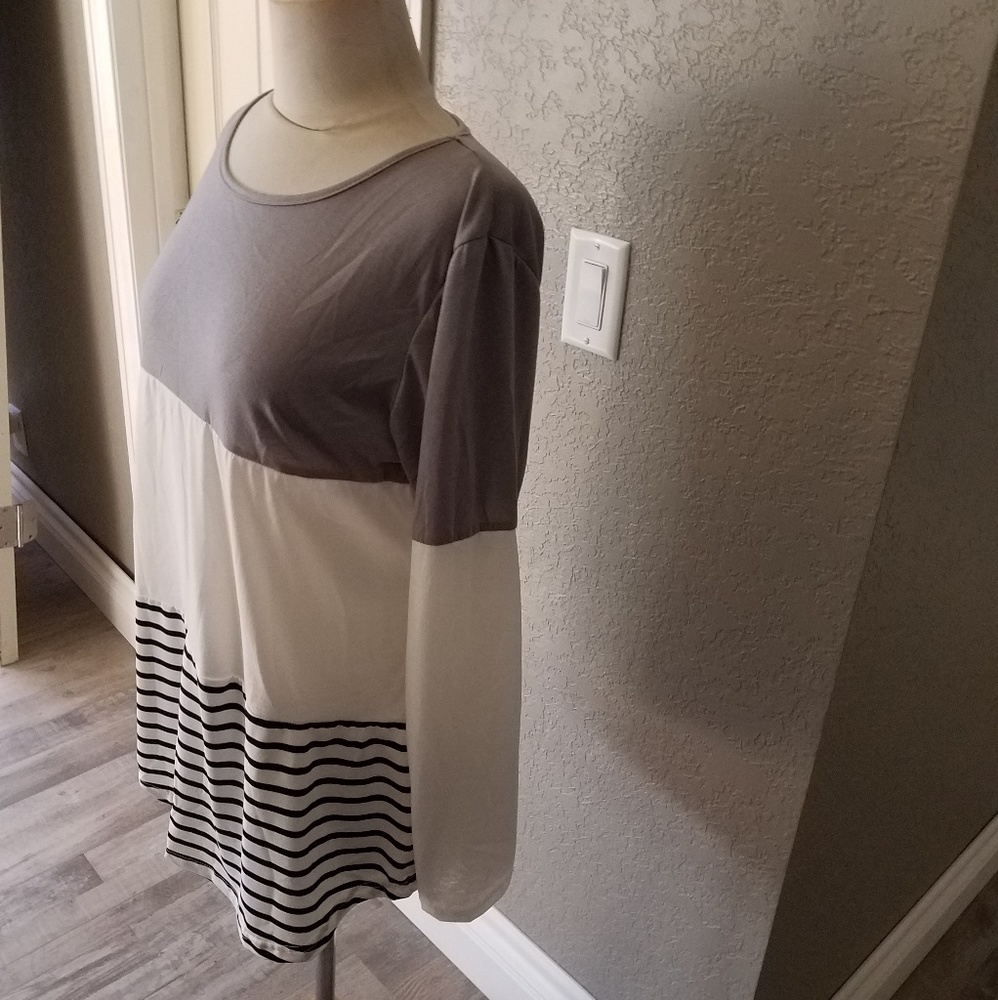 Tunic top - Picture 3 of 3